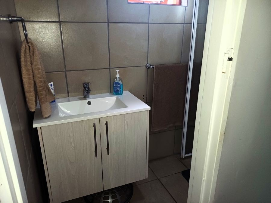 4 Bedroom Property for Sale in Hartenbos Central Western Cape